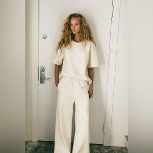 ZARA - WIDE LEG SWEATPANTS